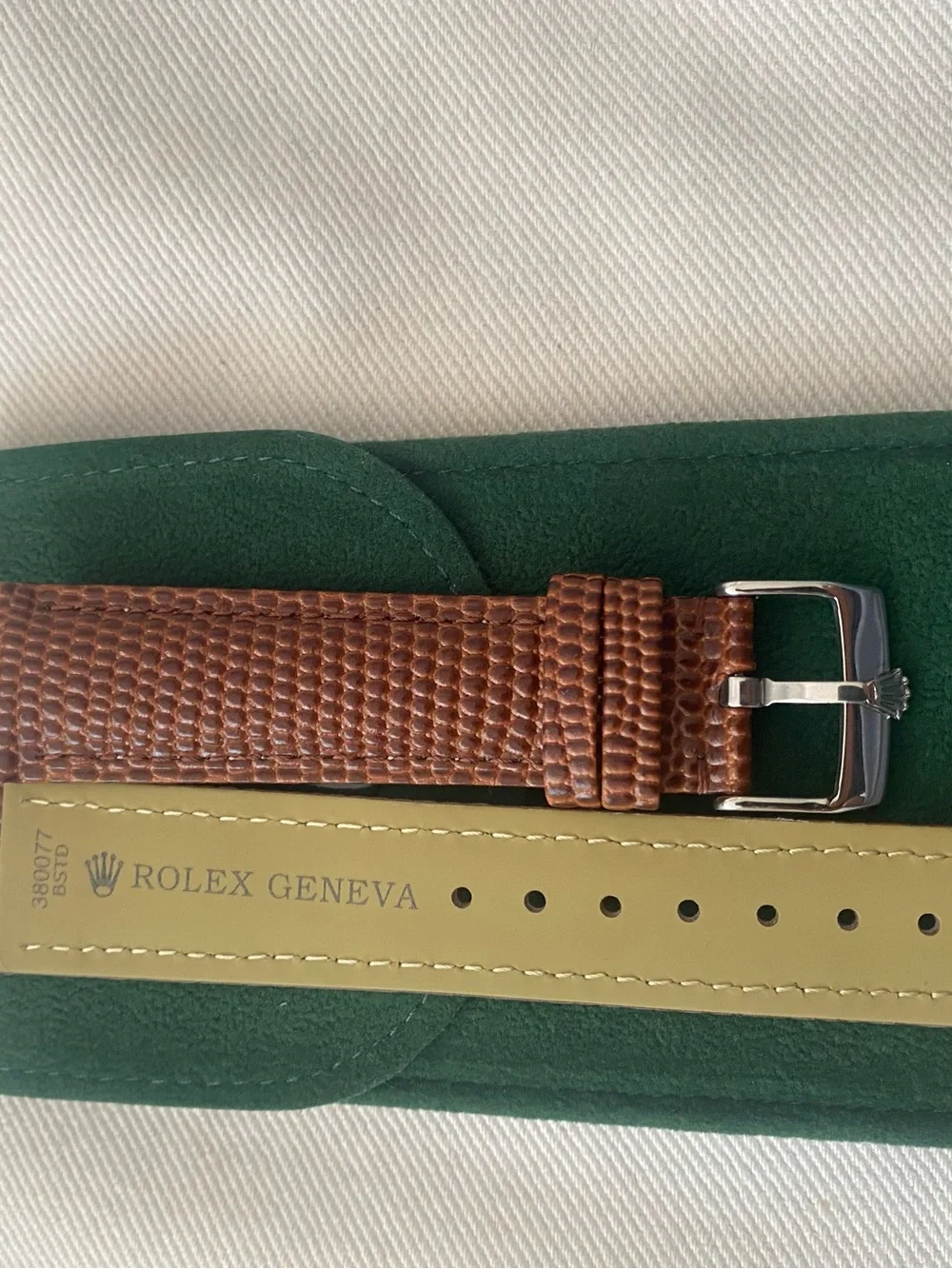 Vintage Brown Lizard-Pattern Leather Watch Strap with Silver Plated Rolex Buckle